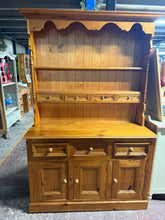 Load image into Gallery viewer, Solid Pine Dresser