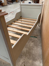 Load image into Gallery viewer, Single Pine Bed