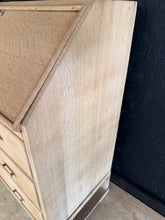 Load image into Gallery viewer, Oak Bureau