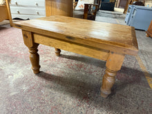 Load image into Gallery viewer, This beautiful solid wood rustic coffee table is sturdy and well-maintained. It shows some signs of use with a few minor marks, but nothing significant.
Overall Dimensions
86cm wide x 56cm deep x 47cm high
DELIVERY AVAILABLE
For our other items see our website https://fossewayfurniture.co.uk
collection from our shop at cv36, our collection zone at bs36 or otherwise delivery is available