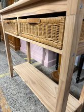 Load image into Gallery viewer, Pine Console Table