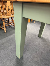 Load image into Gallery viewer, 8ft Solid Pine Table