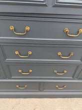 Load image into Gallery viewer, Compactum Wardrobe