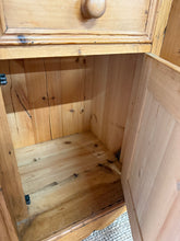 Load image into Gallery viewer, Vintage Pine Dresser