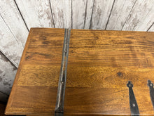 Load image into Gallery viewer, Wooden Trunk