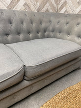Load image into Gallery viewer, Chesterfield Sofa