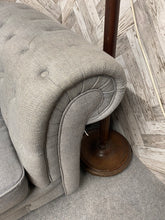 Load image into Gallery viewer, Chesterfield Sofa