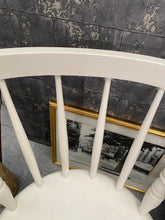Load image into Gallery viewer, Nursing Chair