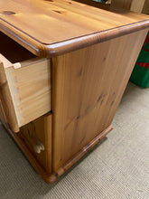 Load image into Gallery viewer, 2 x Pine Bedsides