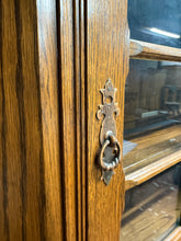 Load image into Gallery viewer, Oak Corner Unit