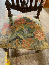 Load image into Gallery viewer, Nursing Chair