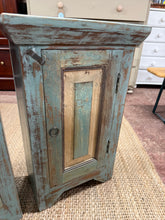 Load image into Gallery viewer, Hardwood Indian Bedsides