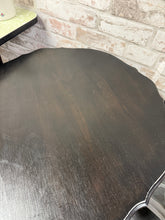 Load image into Gallery viewer, Victorian Side Table