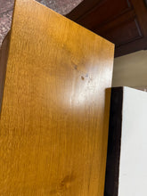 Load image into Gallery viewer, Oak Bookcase