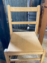 Load image into Gallery viewer, Oak Childs Chair