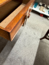 Load image into Gallery viewer, Georgian Oak Desk