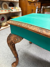 Load image into Gallery viewer, Coffee Table