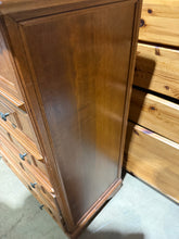 Load image into Gallery viewer, Chest Of Drawers