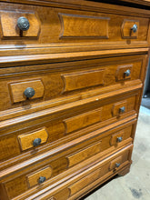Load image into Gallery viewer, Chest Of Drawers