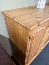 Load image into Gallery viewer, Solid Pine Cupboard