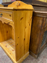 Load image into Gallery viewer, Pine Storage Unit