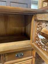 Load image into Gallery viewer, Oriental Sideboard