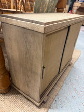 Load image into Gallery viewer, Oak Cupboard