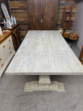 Load image into Gallery viewer, Pine White Washed Table