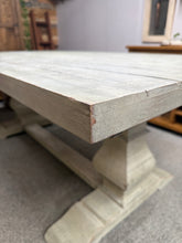 Load image into Gallery viewer, Pine White Washed Table