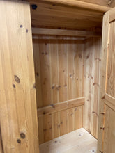 Load image into Gallery viewer, Solid Pine Wardrobe