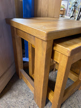 Load image into Gallery viewer, Oak Nest Of Tables