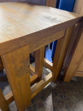 Load image into Gallery viewer, Oak Nest Of Tables