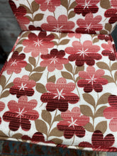 Load image into Gallery viewer, 1960's Chair