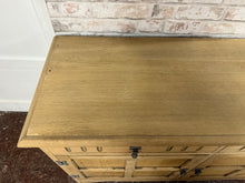 Load image into Gallery viewer, Oak Sideboard
