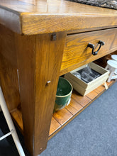Load image into Gallery viewer, Oak Hall Table
