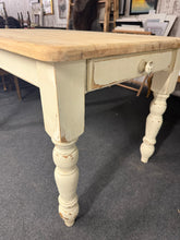 Load image into Gallery viewer, Distressed Pine Table
