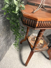 Load image into Gallery viewer, Mahogany Side Table
