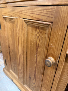 Vintage Pine Dresser