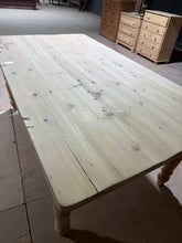 Load image into Gallery viewer, Vintage Pine Dining Table
