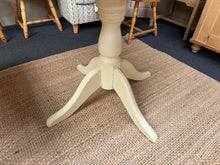 Load image into Gallery viewer, Round Pine Table
