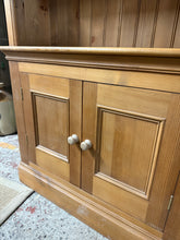 Load image into Gallery viewer, Solid Pine Bookcase

