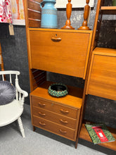 Load image into Gallery viewer, Ladderax Unit
