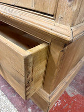 Load image into Gallery viewer, Solid Pine Wardrobe
