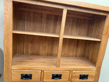Load image into Gallery viewer, Oak Furniture Land Dresser
