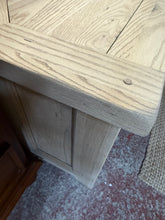 Load image into Gallery viewer, Stripped Oak TV Unit
