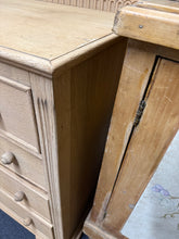 Load image into Gallery viewer, Stripped Oak Drawers
