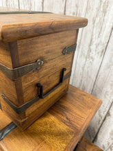 Load image into Gallery viewer, Small Wooden Trunk
