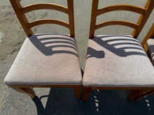 Load image into Gallery viewer, 4 x Dining Chairs
