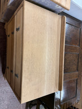 Load image into Gallery viewer, Stripped Oak Drawers
