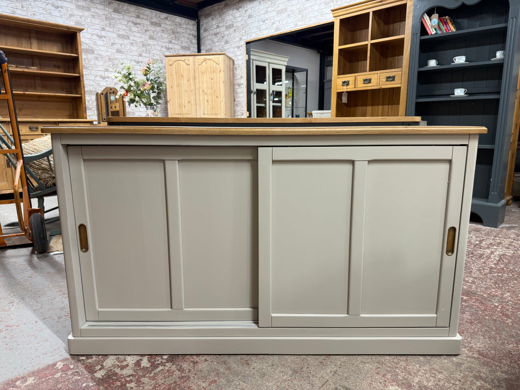 Oak Furniture Land Henley Sideboard